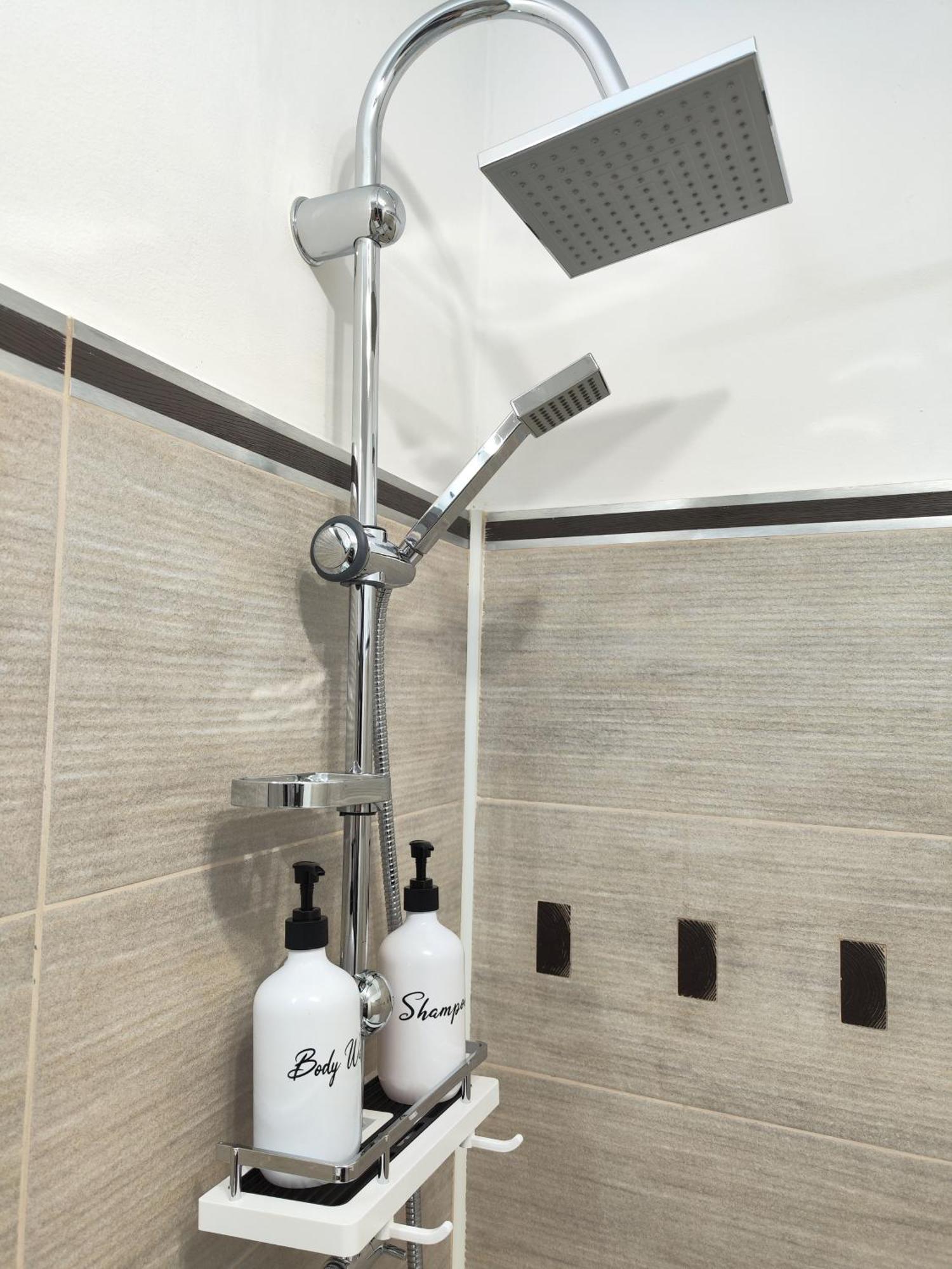 Platinum - Cu 3 Camere, 2 Dormitoare, 2 Bai, Bucatarie Complet Utilata, 2 Balcoane
