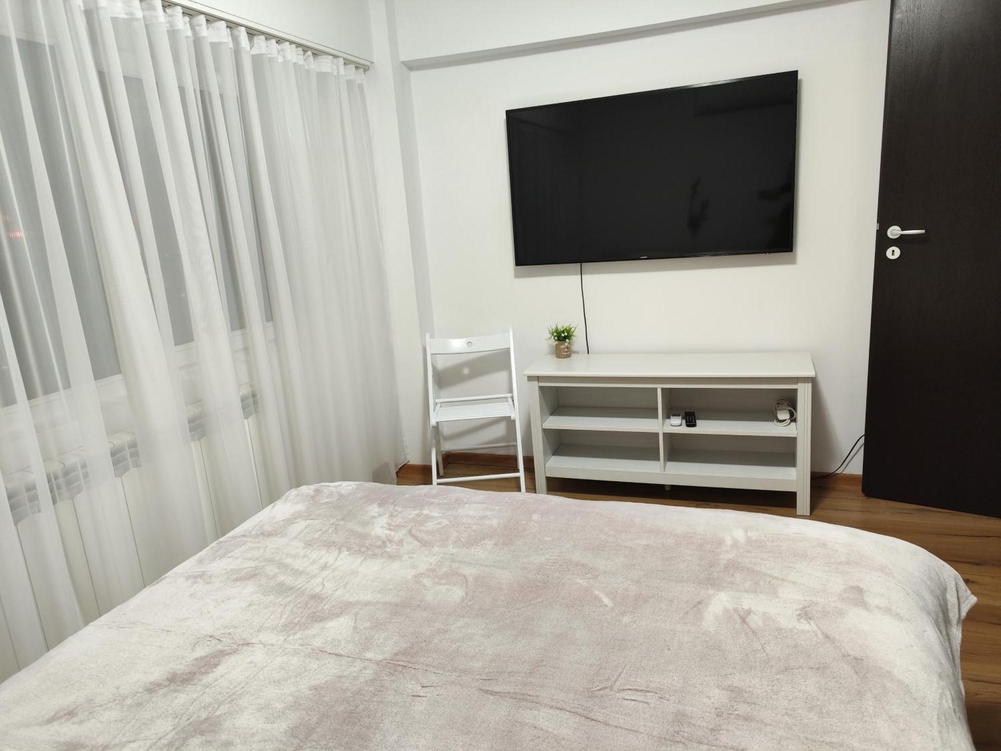 Platinum - Cu 3 Camere, 2 Dormitoare, 2 Bai, Bucatarie Complet Utilata, 2 Balcoane Apartment *