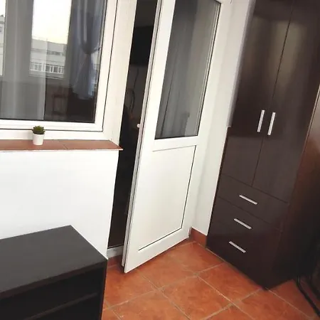 Platinum Apartment - Apartament Cu 3 Camere, 2 Dormitoare, 2 Bai, Bucatarie Complet Utilata, 2 Balcoane Bucharest Exterior photo