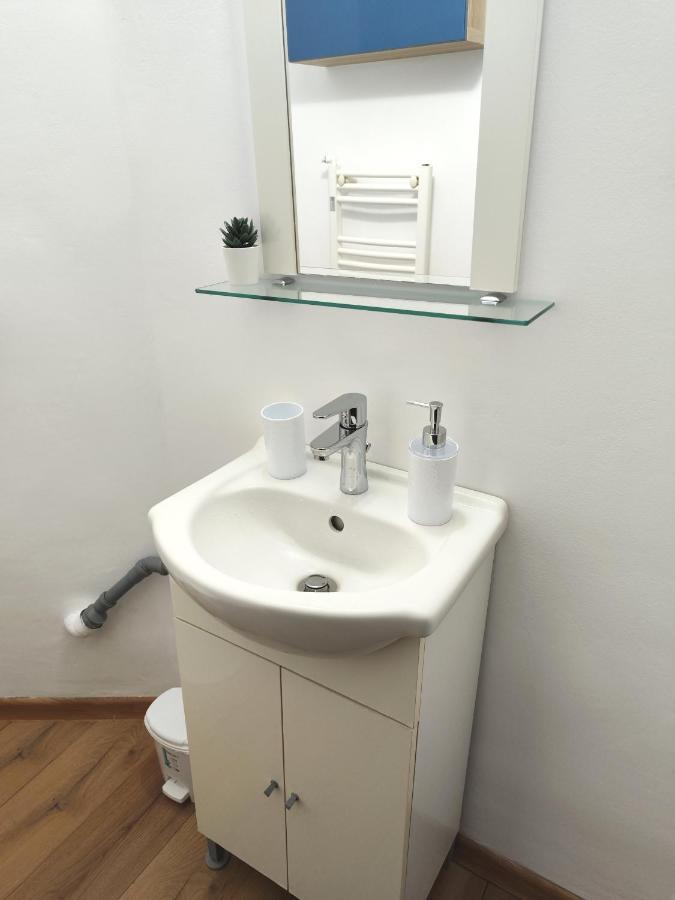 Platinum - Cu 3 Camere, 2 Dormitoare, 2 Bai, Bucatarie Complet Utilata, 2 Balcoane Apartamento