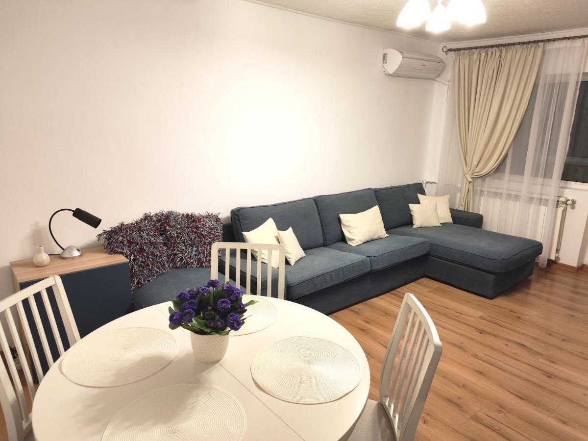 Platinum - Cu 3 Camere, 2 Dormitoare, 2 Bai, Bucatarie Complet Utilata, 2 Balcoane Apartment *