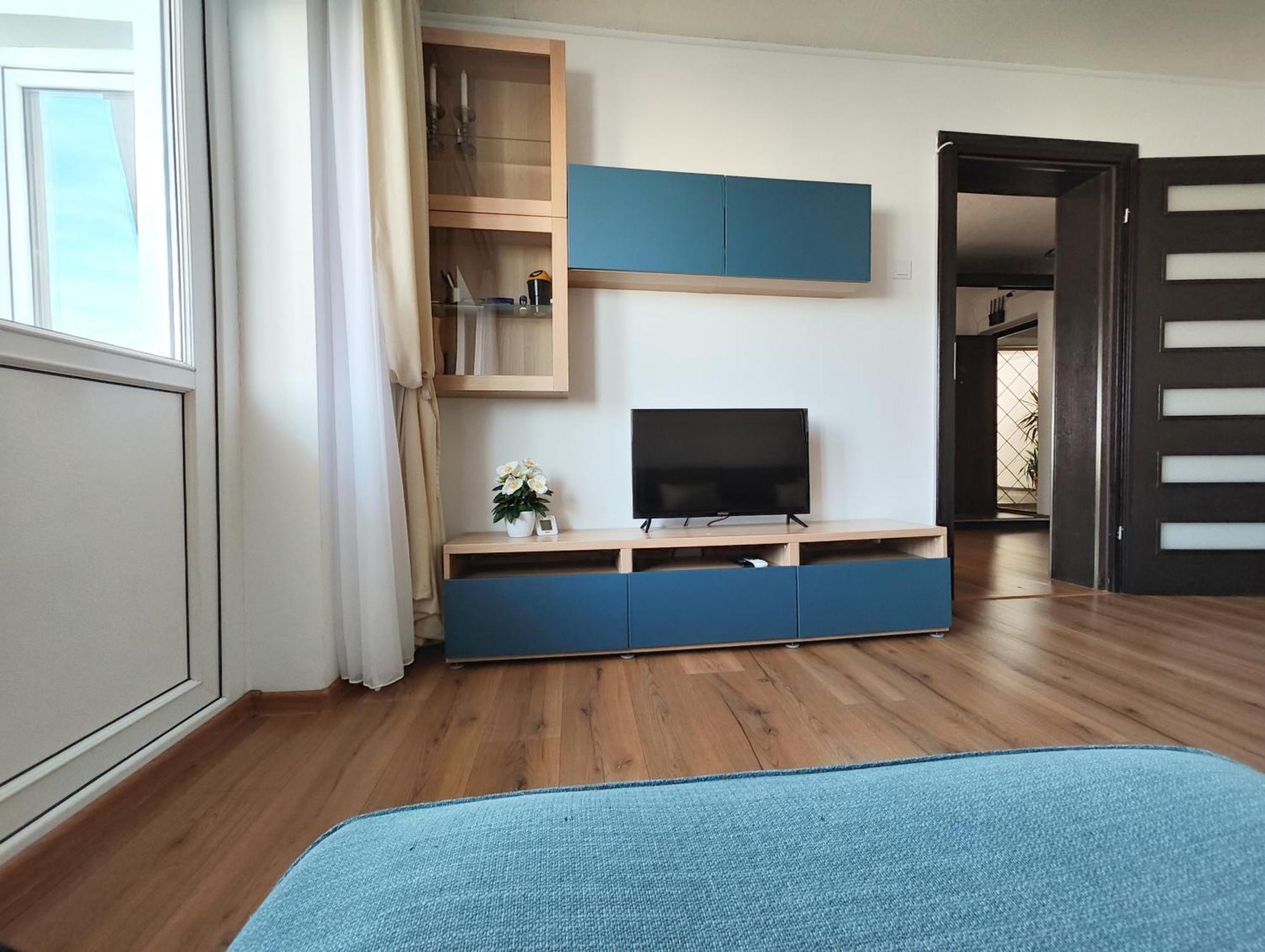 Platinum - Cu 3 Camere, 2 Dormitoare, 2 Bai, Bucatarie Complet Utilata, 2 Balcoane