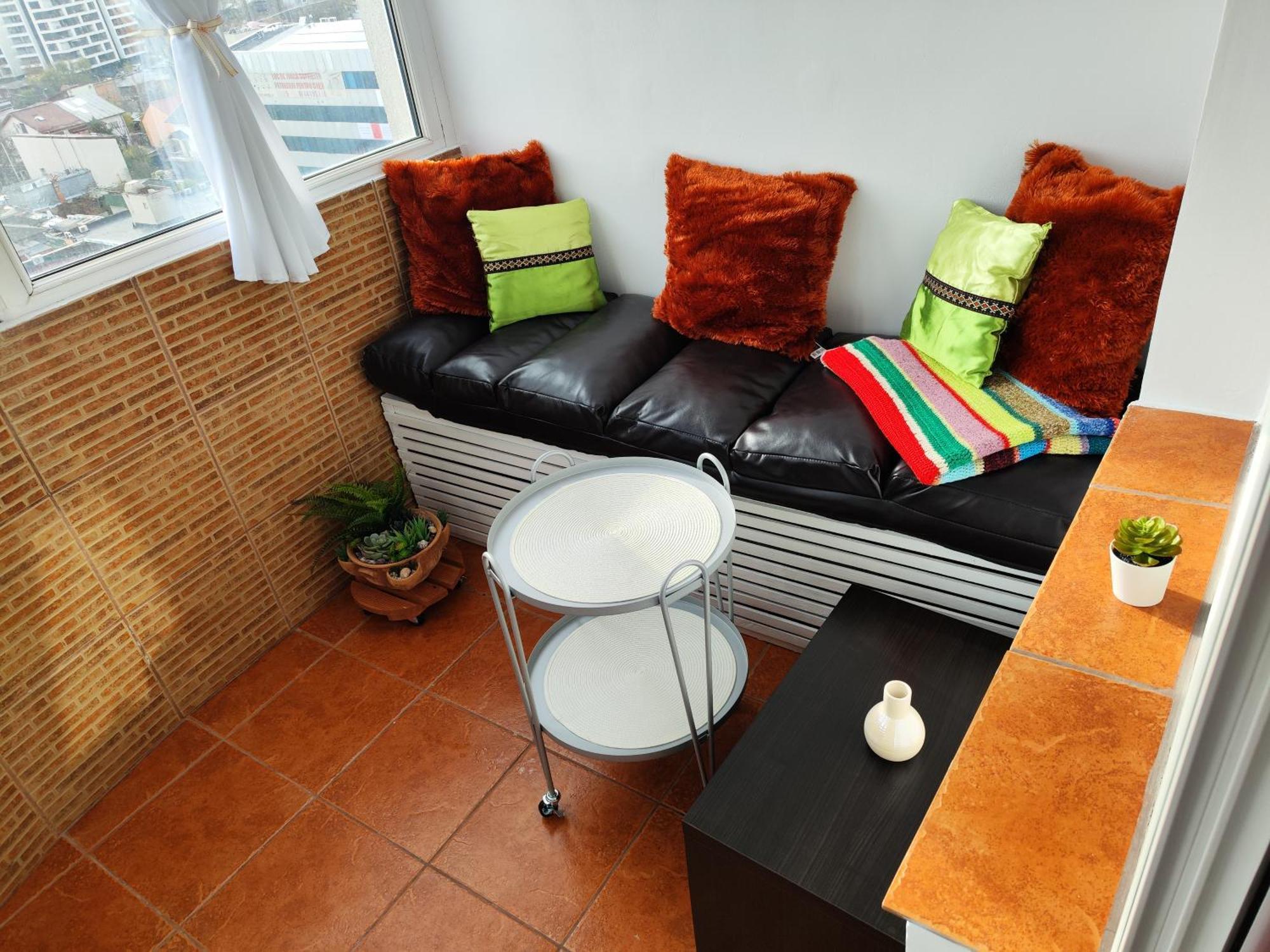 Platinum - Cu 3 Camere, 2 Dormitoare, 2 Bai, Bucatarie Complet Utilata, 2 Balcoane *