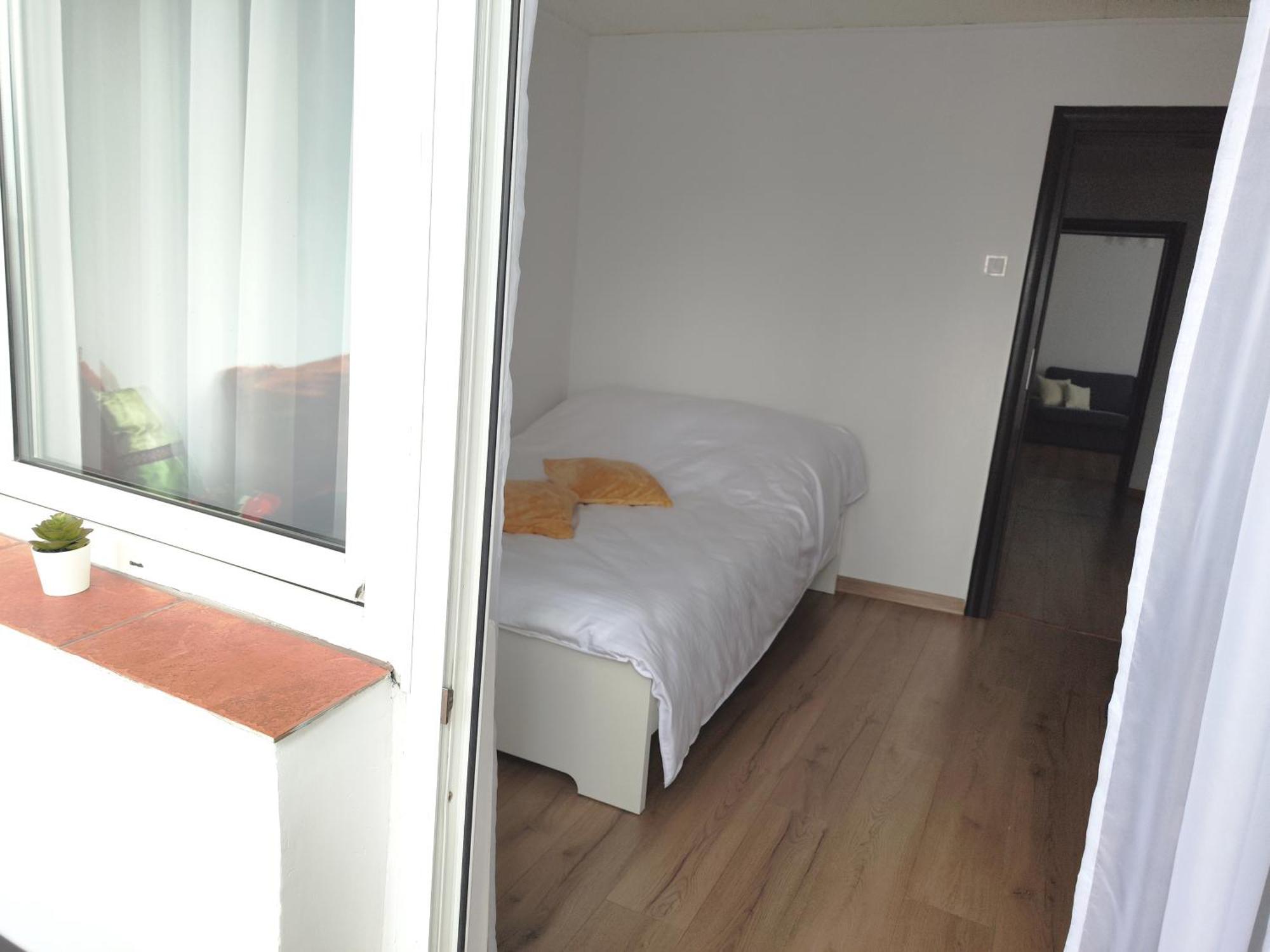 Platinum - Cu 3 Camere, 2 Dormitoare, 2 Bai, Bucatarie Complet Utilata, 2 Balcoane Apartment *