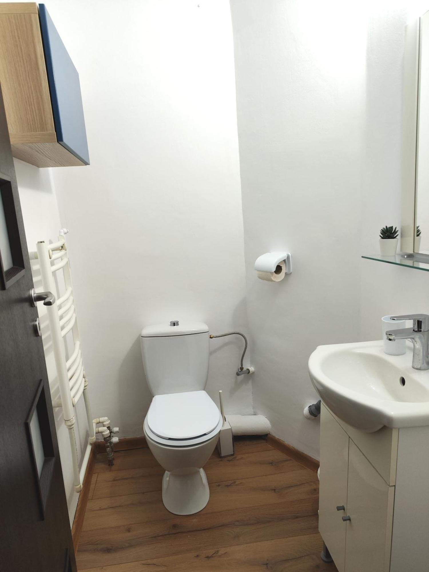 Platinum - Cu 3 Camere, 2 Dormitoare, 2 Bai, Bucatarie Complet Utilata, 2 Balcoane Apartamento *